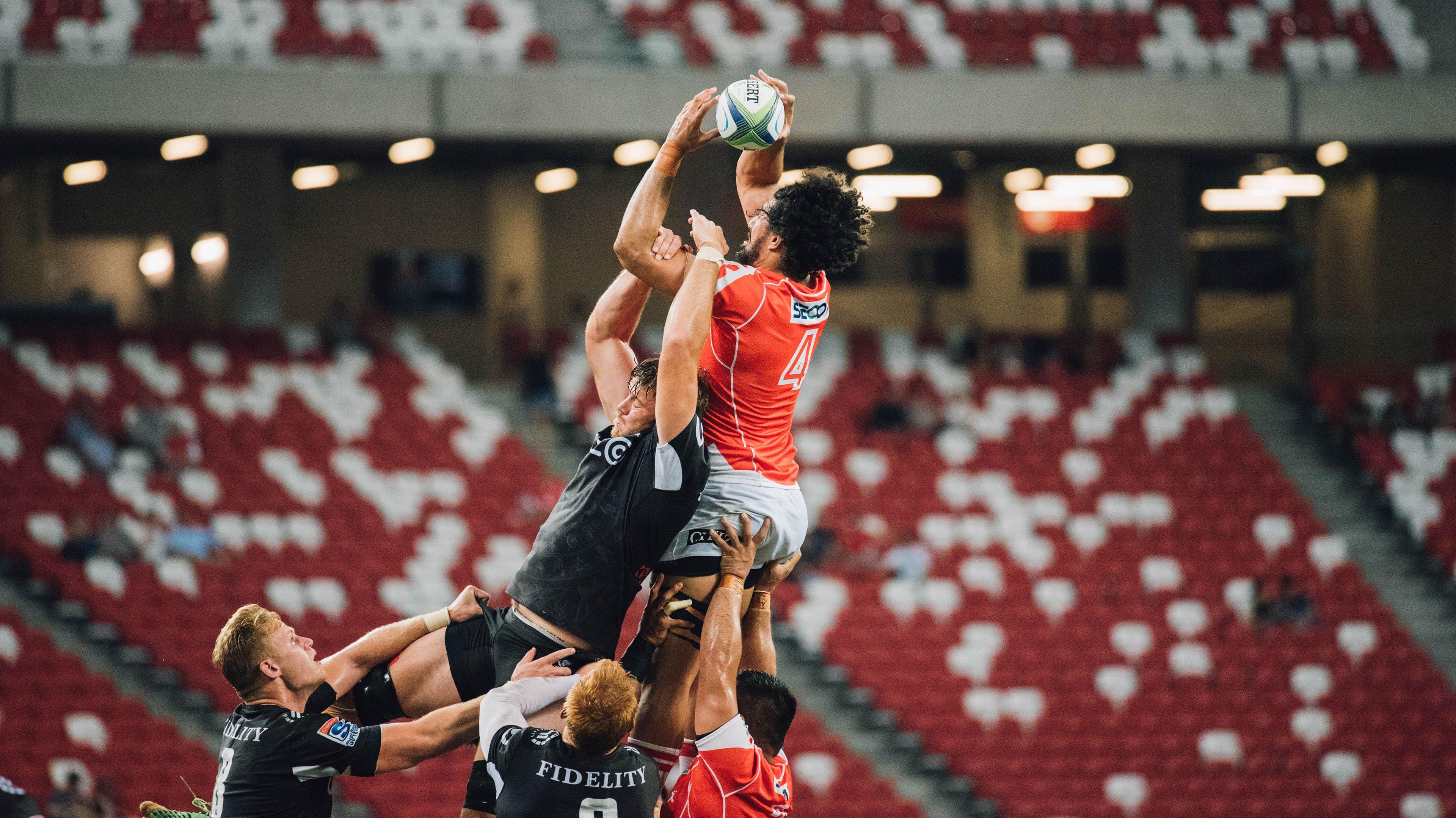 巅峰对决!扣篮大赛惊现历史级表演,新星力压群雄夺冠